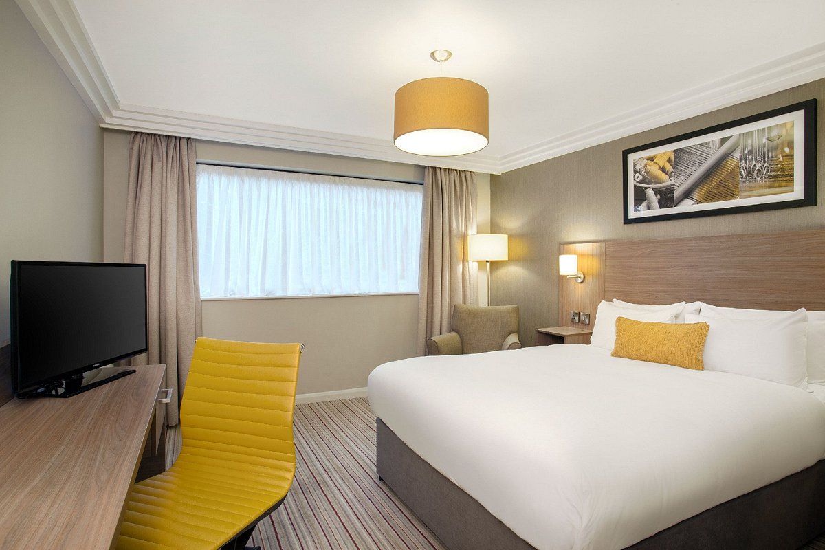 Accommodation Packages & Party Only Tickets