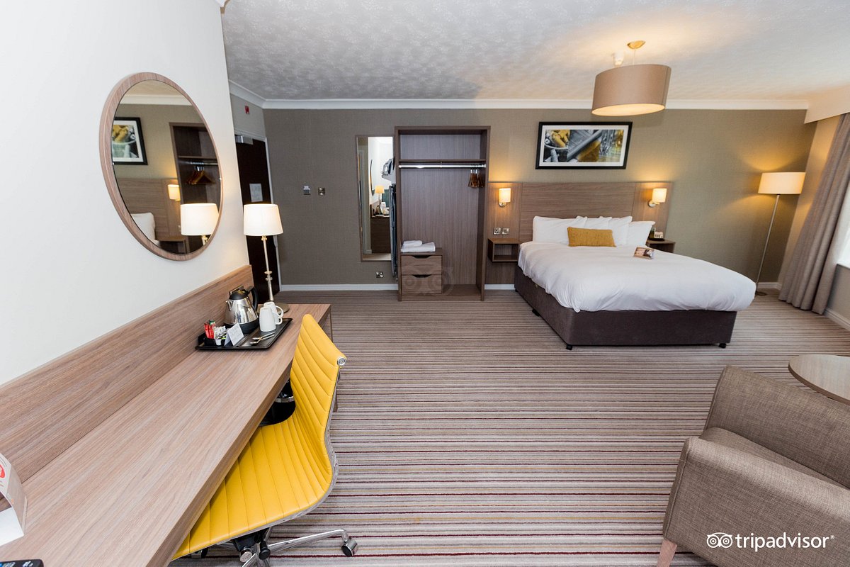 3ness New Year’s Eve Reunion Stopover – Leonardo Hinckley Hotel – 31st Dec – 1st Jan 2027 — Stopover Single/Double Bed Package